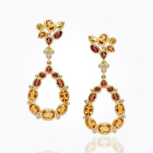 Load image into Gallery viewer, 18K Anima Cluster Pear Drop Earrings